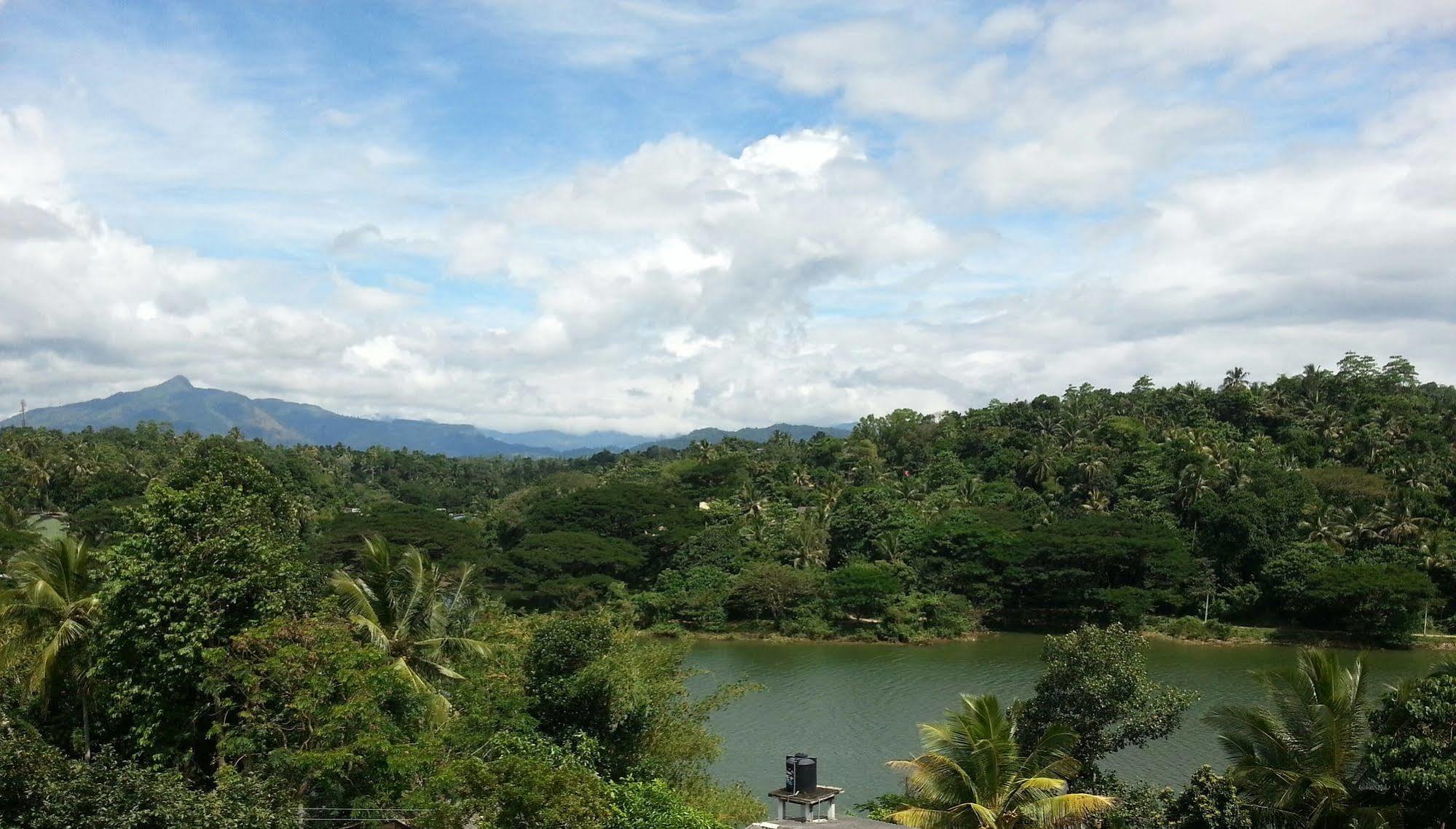 Kandy Holiday Home Εξωτερικό φωτογραφία